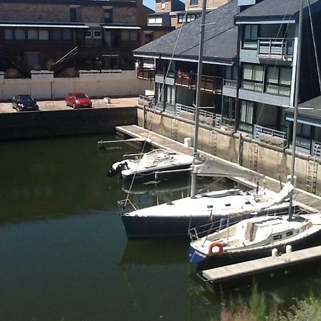 Residence "Les Planches" Deauville Luaran gambar