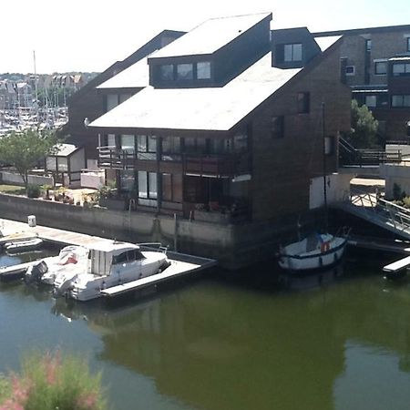 Residence "Les Planches" Deauville Luaran gambar