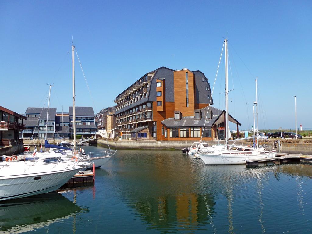 Residence "Les Planches" Deauville Luaran gambar